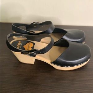 Swedish Hasbeens Clogs